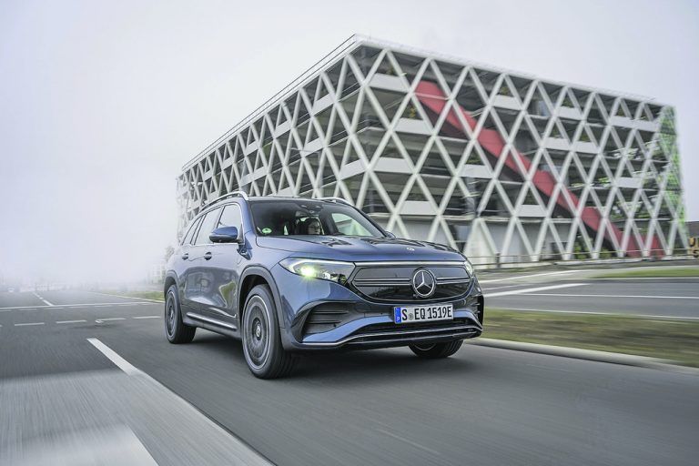 Bei Mercedes steht mit dem EQB das nächste Elektromodell in den Startlöchern. Die VN sind den Neuzugang bereits gefahren.Werk