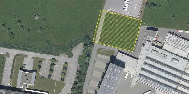 i+R errichtet in Schwarzach Industrie- und Gewerbehalle zum Vermieten