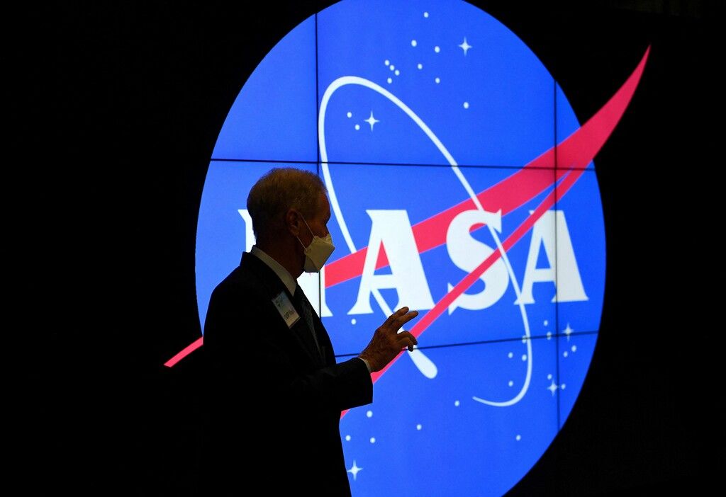 Rechtsstreit mit Bezos: NASA verschiebt Mondlandung
