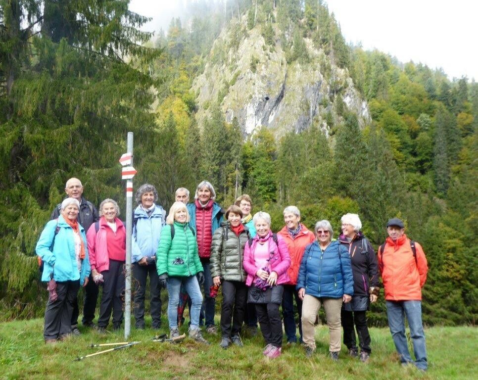 Eingesendet. Vereinsnachrichten aus dem Bezirk