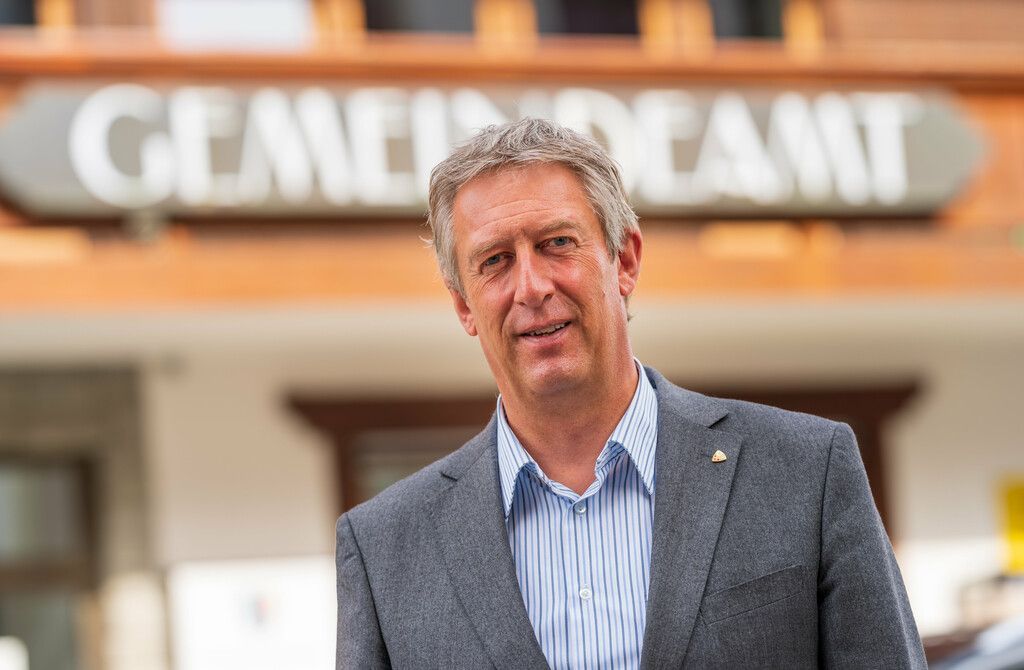 Paukenschlag in Lech:  Bürgermeister Stefan Jochum wirft das Handtuch. »A4