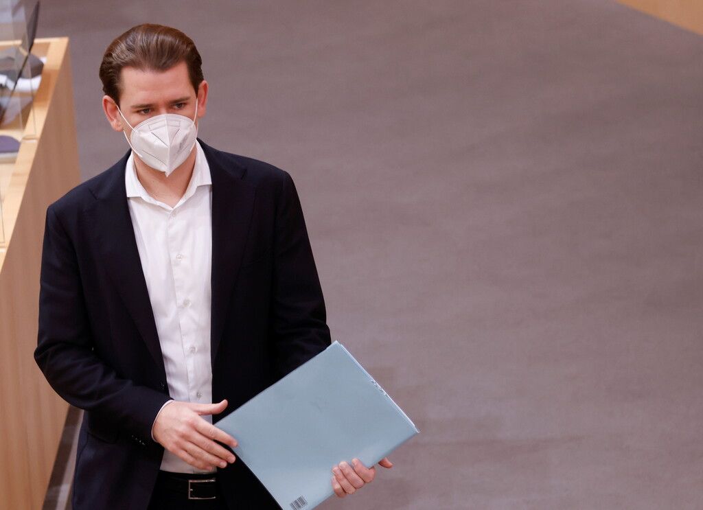 Kurz ausgeliefert