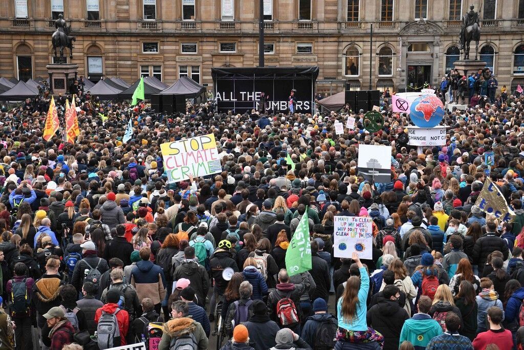 Tausende bei Klimaprotest