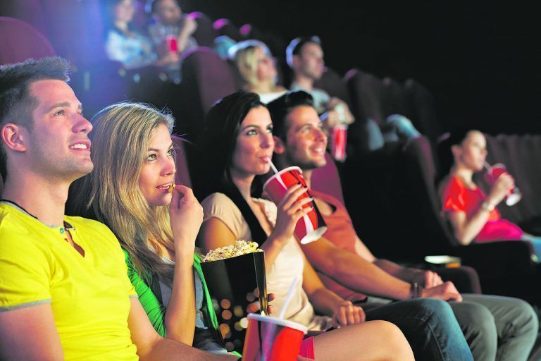 In den Traditionskinos in Bregenz, Lustenau, Dornbirn, Feldkirch und Bludenz erhalten VN-Abonnenten dienstags zwei Euro Rabatt.
