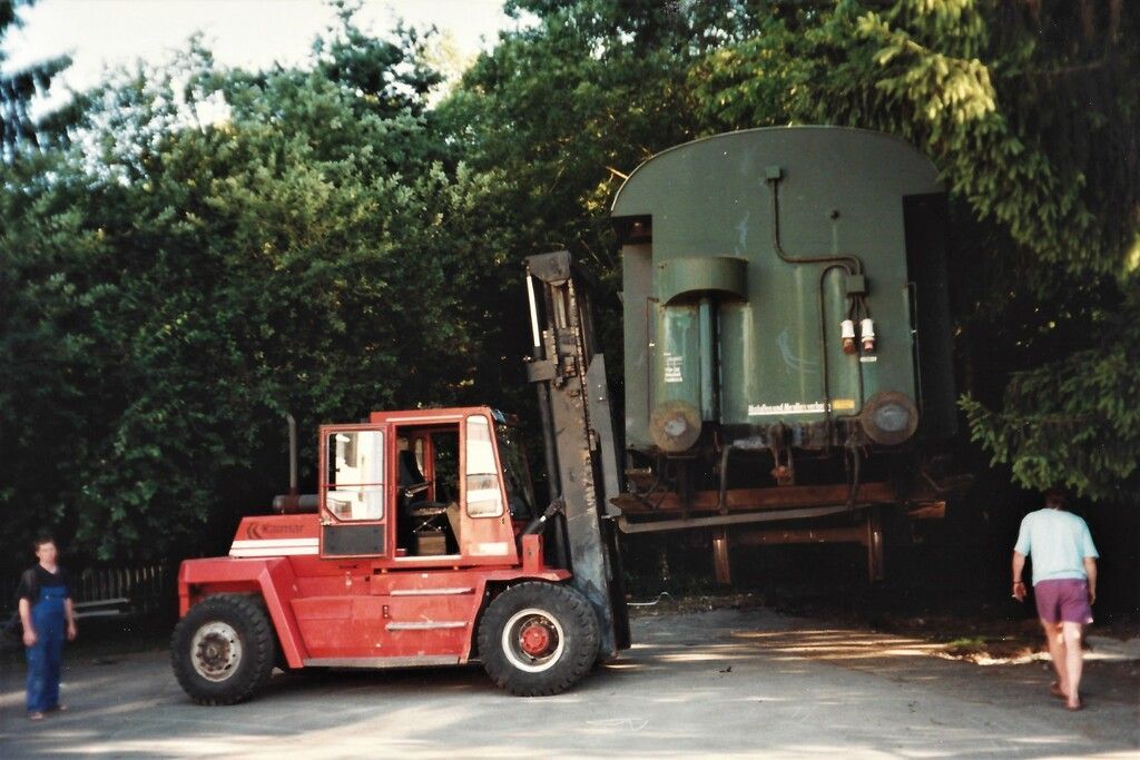 Vereinswaggon als Ziel von Vandalen