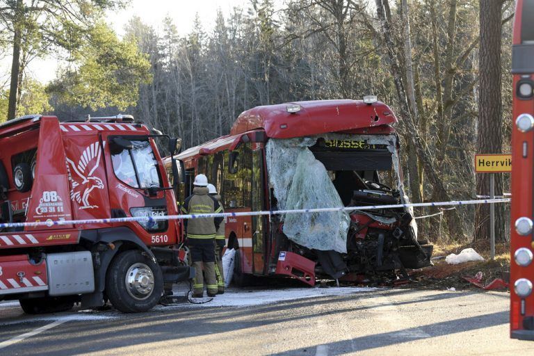 Verursacht wurde der Unfall vermutlich durch Straßenglätte. ap