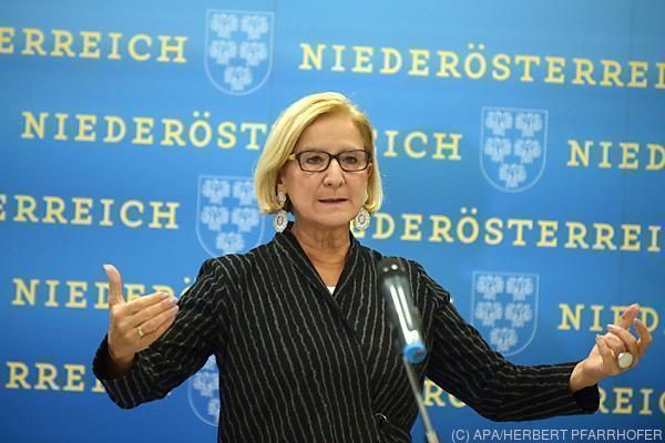Land NÖ vergab Hans-Weigel-Literaturstipendien