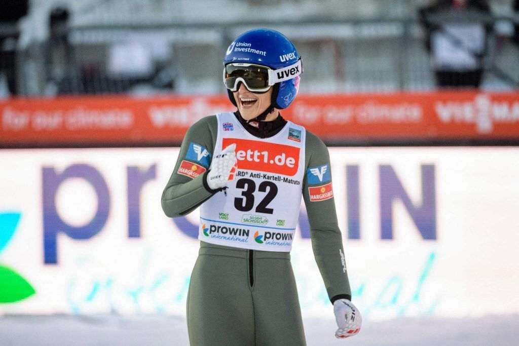 Pinkelnig springt in Klingenthal auf Rang elf