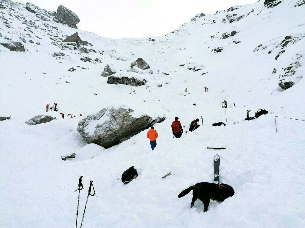 Großes Schneebrett reißt drei Tourengeher in den Tod