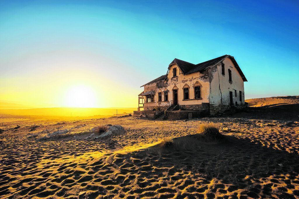 Lost Places im Wüstensand