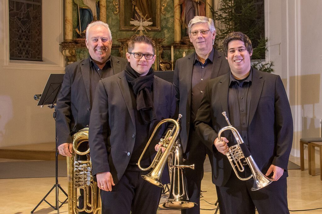 Bürserberger Musikanten stimmen aufs Fest ein
