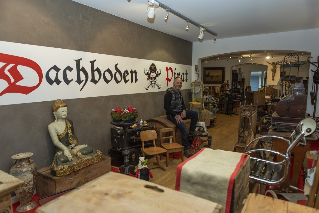„Bares für Rares“-Händler Markus Schwindsackl mit neuem Laden in Hohenems