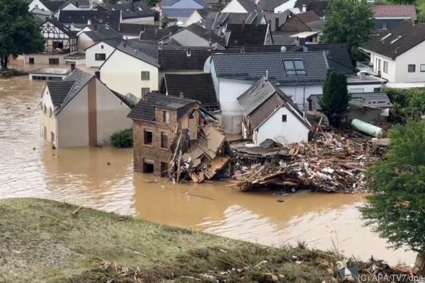 Naturkatastrophen richteten 280 Mrd. Dollar Schaden an