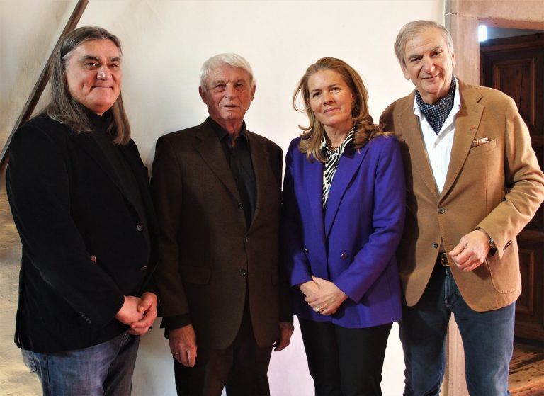 Arpeggione-Chefdirigent Robert Bokor, Organisationsleiter Josef Kloiber, Präsidentin Gräfin Stéphanie Waldburg-Zeil und Intendant Irakli Gogibedaschwili. Ju