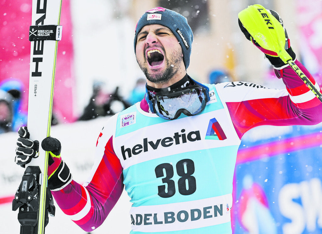 Strolz  triumphiert im Slalom