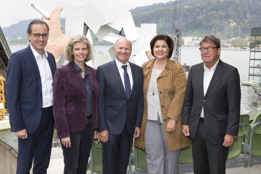 Zeichen stehen auf Verlängerung