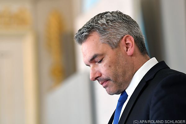Nehammer: Österreich steht Ukrainern zur Seite