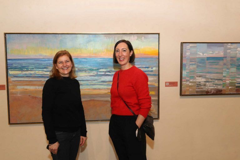 Museums-Mitarbeiterinnen Christa Bohle und Kathrin Dünser.