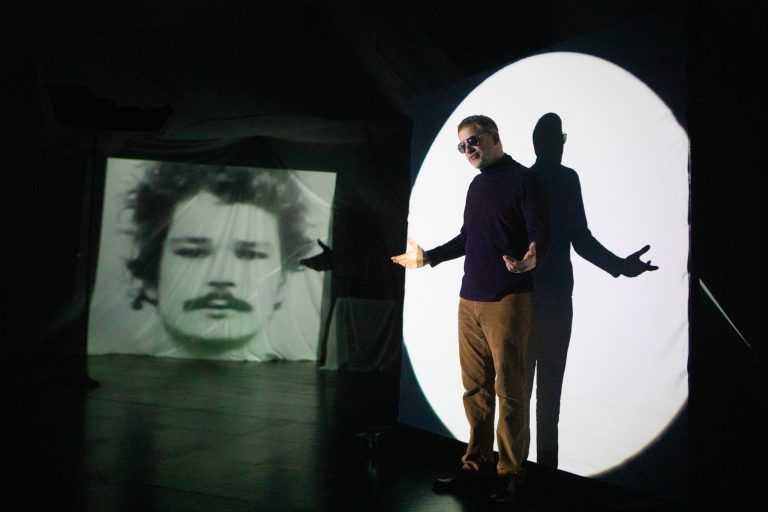 Szene aus "Die Entführung des Thomas G." im Theater Kosmos in Bregenz. <span class="copyright">VN/HK</span>