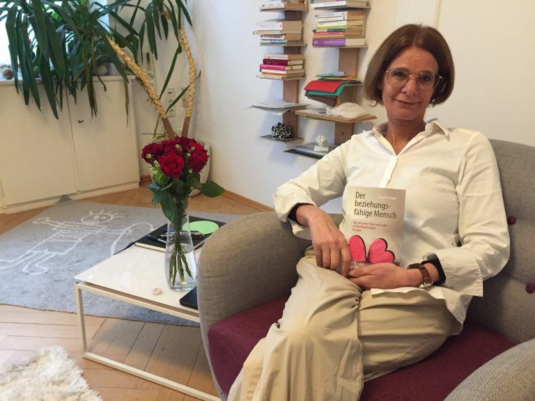 Fünf Monate arbeitete Angelika Braza an ihrem Erstlingswerk 