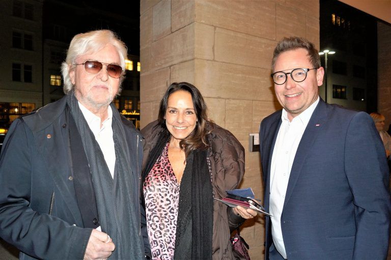 Reinhold und Beatrix Bilgeri mit Markus Klement.