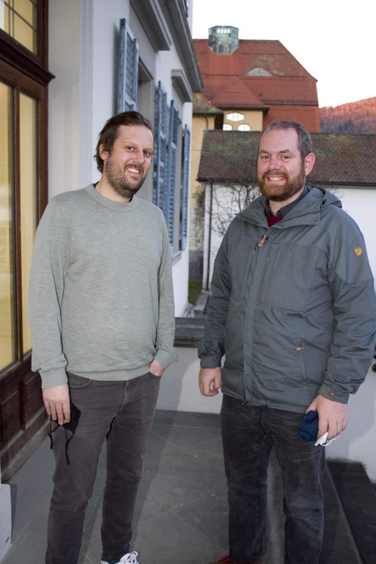 Stephan Grabher (l.) und Simon Vetter auf Kunst-Tour.