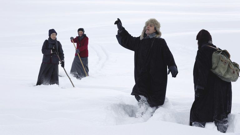 Wo in Lech im Schnee Theater gespielt wird