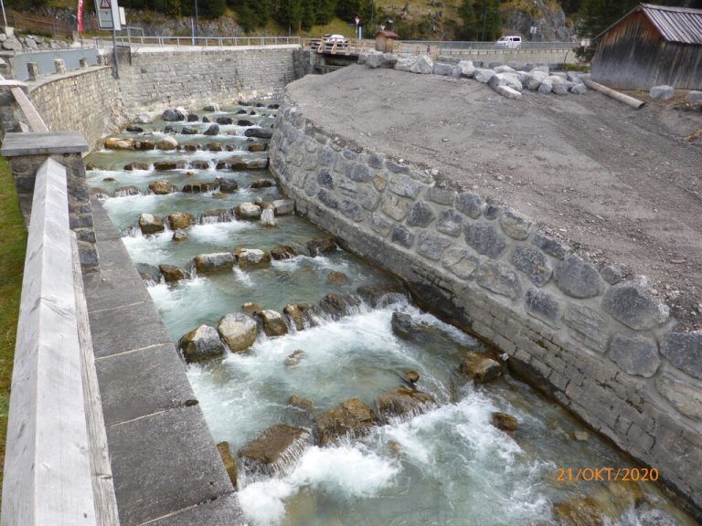 Am Ortseingang von Lech wurde im Zuge des umfangreichen Hochwasserschutzprojekts auch eine Fischtreppe gebaut.<span class="copyright">WLV</span>