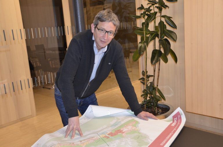 Bürgermeister Hans Peter Pfanner sieht einer Zukunft mit einigen Bauprojekten entgegen. DOB