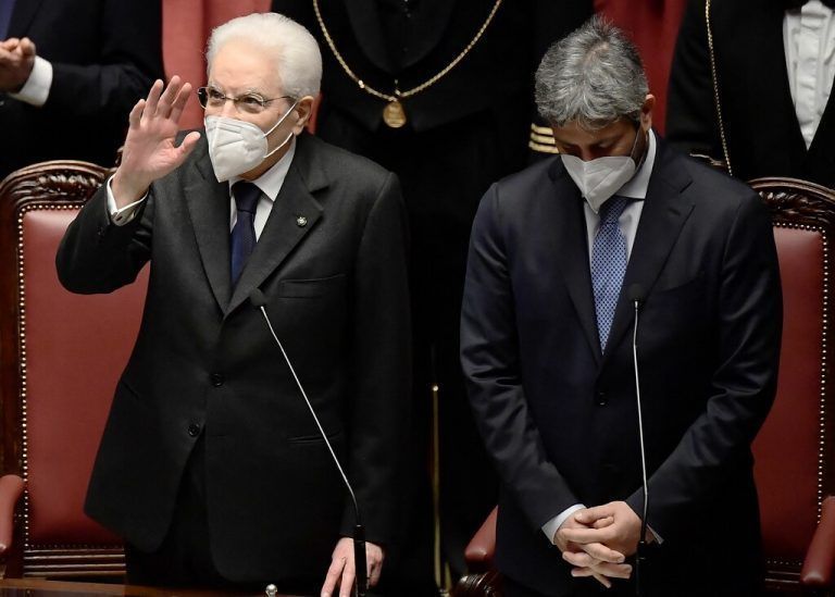 Der italienische Staatspräsident Sergio Mattarella (80) hat seine zweite Amtszeit angetreten. Er legte am Donnerstag in Rom den Eid ab. AFP