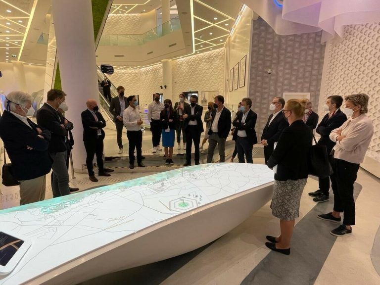 Der Mohammed-bin-Rashid-Al-Maktoum-Solarpark will bald der weltweit größte sein.