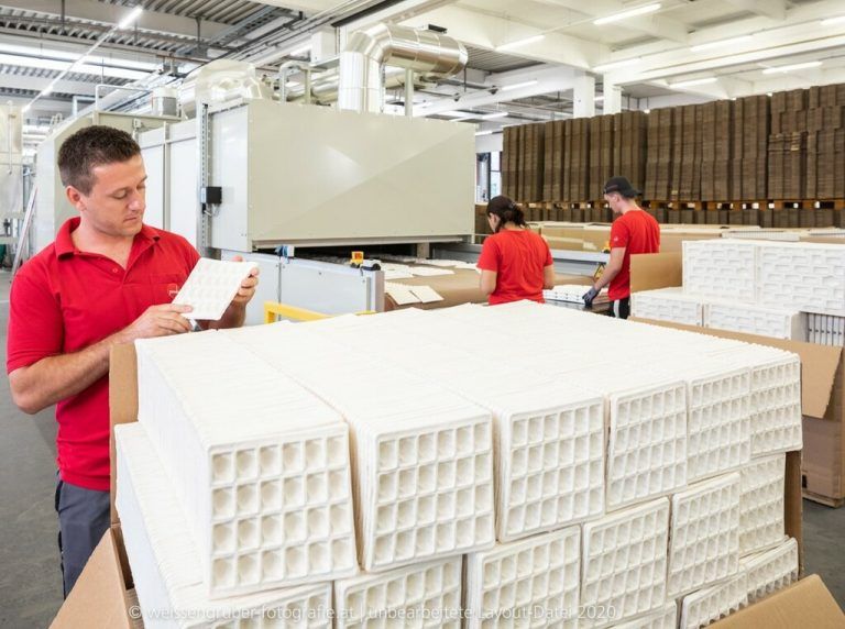 Die Herstellung von Faserguss am Rondo-Standort in Frastanz ergänzt das Portfolio des Spezialisten für Papier, Wellpappe, Verpackungen und Recycling. rondo