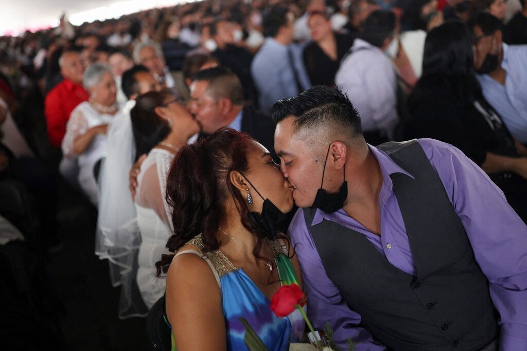 Massenhochzeit mit mehr als 660 Paaren