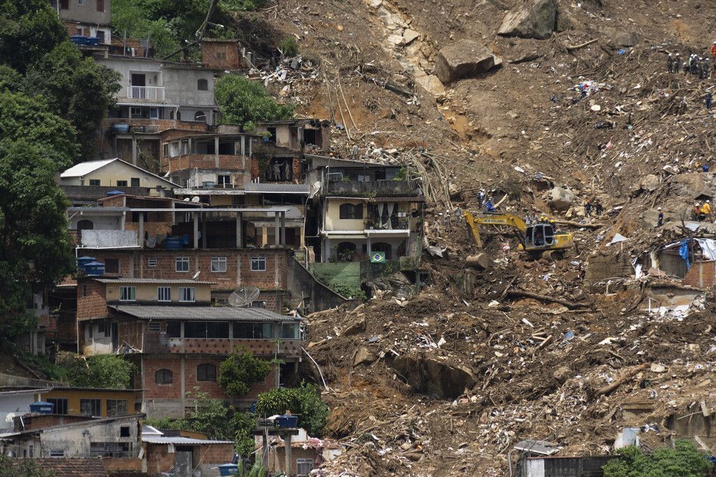 Bereits rund 200 ­Todesopfer nach ­Erdrutschen bei Rio