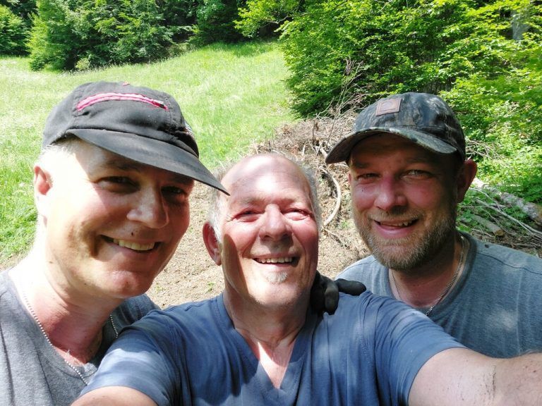 Für ein Selfie mit den Söhnen Oliver und André ist immer Zeit.