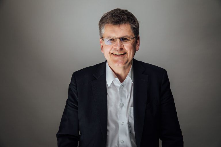 Spartenobmann Bernhard Feigl freut sich über neue Meister.FA/Sams