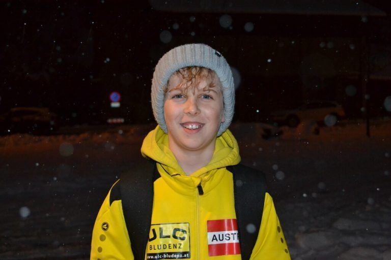<p class="infozeile">Ich bin nun seit einem Dreivierteljahr beim Training dabei. Mir gefällt eigentlich alles, was wir hier so machen. Die Kälte macht mir nichts aus, denn wir sind ja immer in Bewegung. Ich freue mich auf jedes Training. <span class="namen">Levi,</span> 11 Jahre, Bludenz</p>