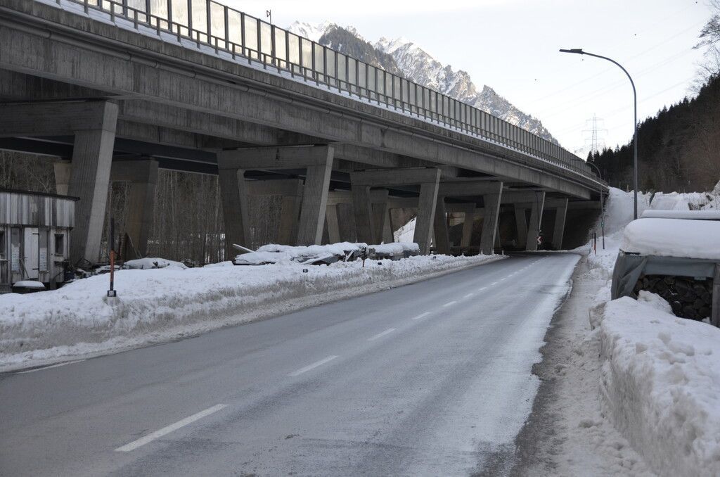 Mit mehr Sicherheit  entlang der Straße
