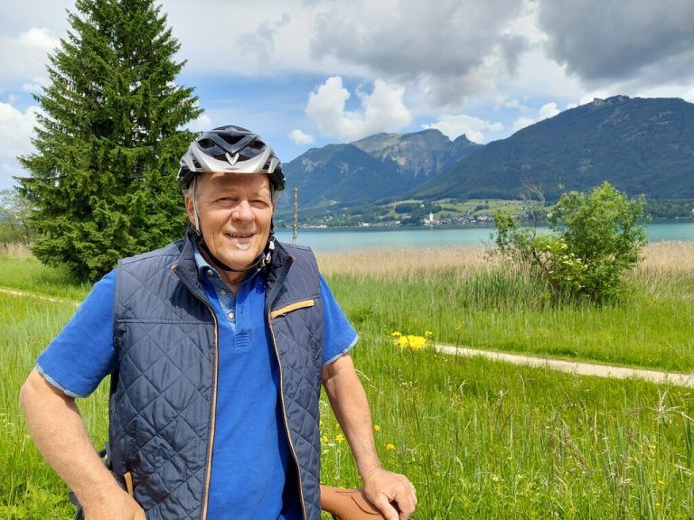 In seiner Freizeit schwingt sich Albert Feldkircher gerne auf das Rad, um die Schönheiten der Natur zu erkunden.