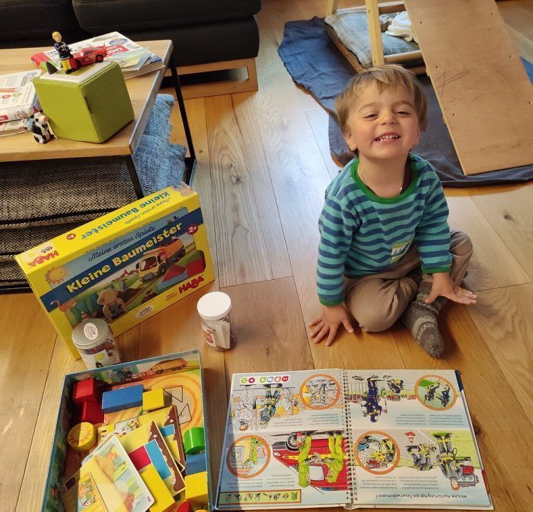 Louis hat sichtlich Freude beim Spielen.<span class="copyright">MEK</span>