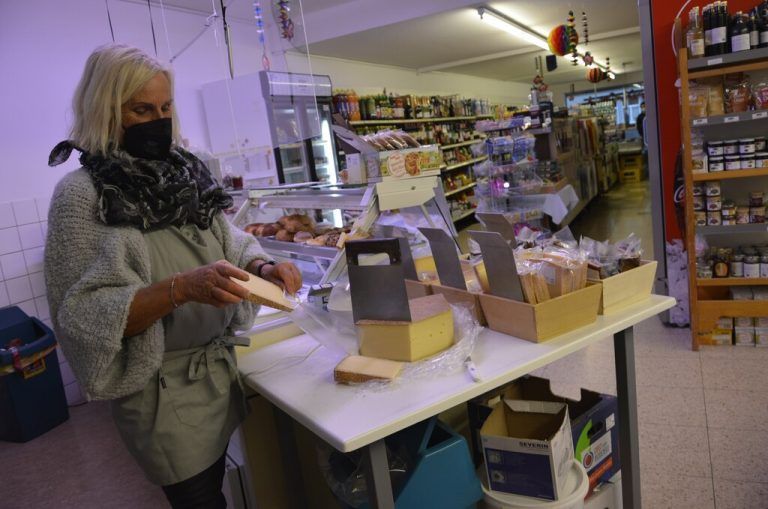 Waltraud Fussenegger (vorherige Pächterin), könnte sich das Leben ohne s’Lädele kaum vorstellen.