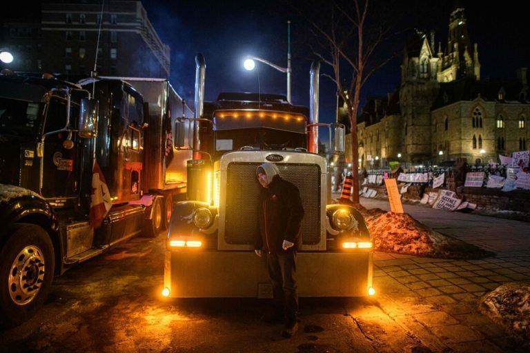 Wegen der Trucker-Proteste gegen die Corona-Politik wie hier in Ottawa verhängte Kanada den nationalen Notstand. AFP
