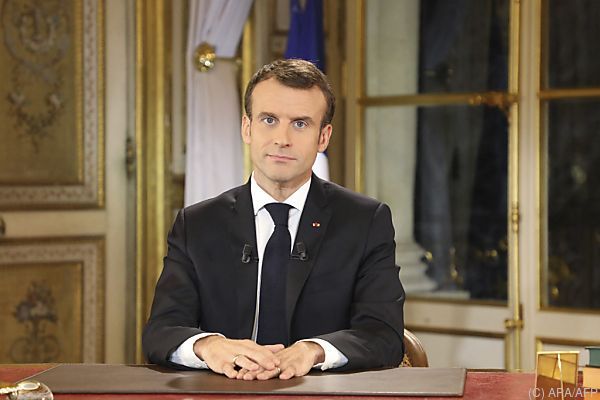 Frankreichs Macron kandidiert für zweite Amtszeit