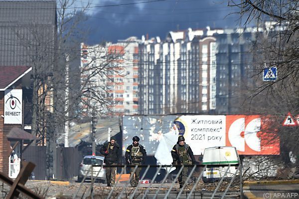 Ukrainische Armee berichtet von heftigen Kämpfen bei Kiew
