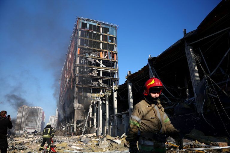 <span class="copyright">Reuters</span>