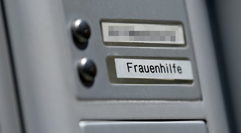 Um etwas zu ändern, muss verstärkt in Prävention investiert werden, sagt Maria Rösslhumer, Leiterin der Autonomen Frauenhäuser Österreichs. <span class="copyright">APA/Barbara Gindl</span>
