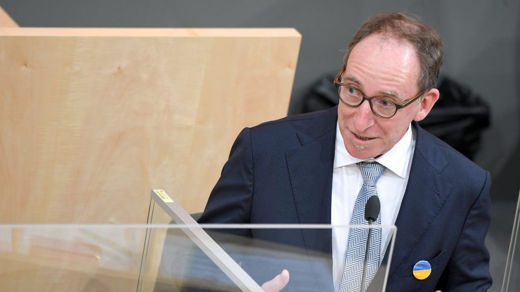 Rauch will an reduziertem Corona-Testangebot festhalten