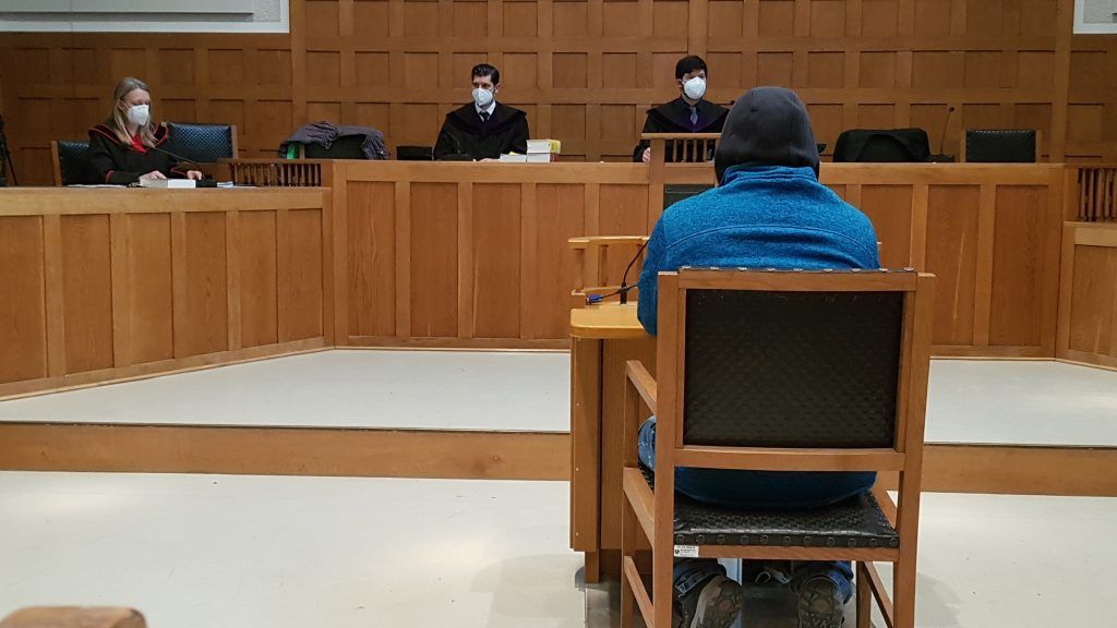 Nichte missbraucht und vergewaltigt, fünf Jahre Haft