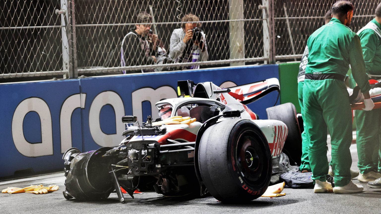 Schwerer Schumacher-Unfall im Qualifying in Saudi-Arabien