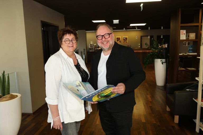 Isolde Nachbauer und Jens Ellensohn.